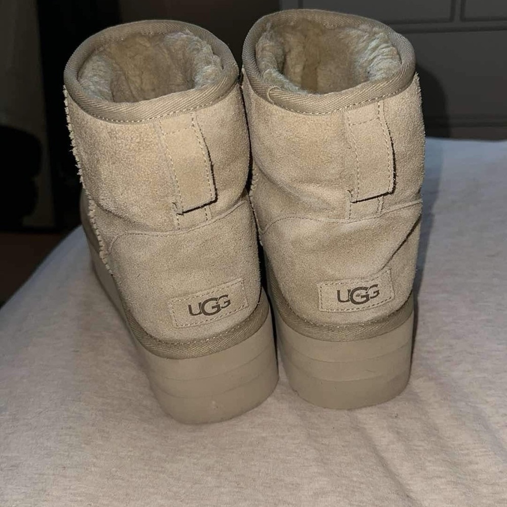 Womens UGG Classic Mini Platform Boot - Mustard Seed , Size: 10